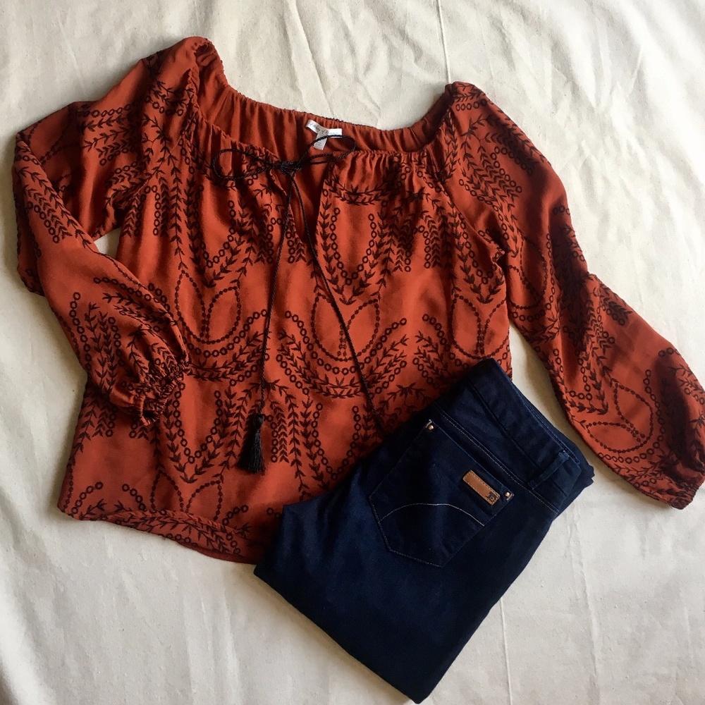 *Flowers of Romance* Off-the-Shoulder Top, LARGE