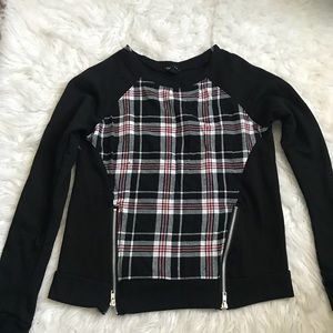 Black & plaid sweater