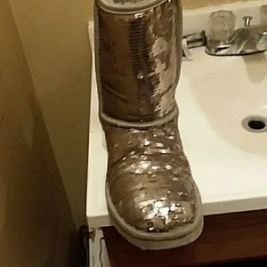Uggs Uggs