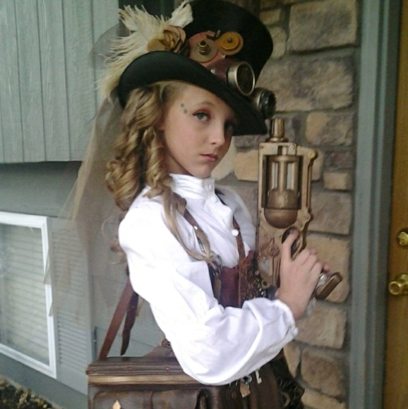 Meet your Posher, Tammy - Picture 1 of 1