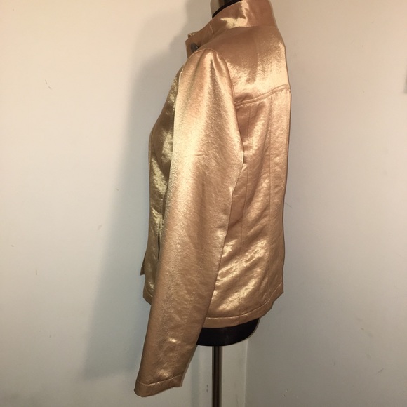 < Host Pick > CHICO’S size 1 SHIMMER JACKET - Picture 3 of 5