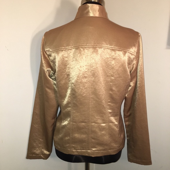< Host Pick > CHICO’S size 1 SHIMMER JACKET - Picture 4 of 5