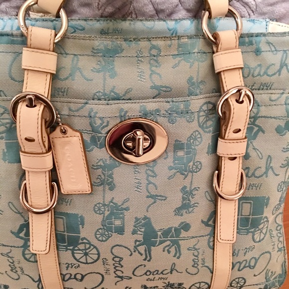 Coach Handbags - 🔷 Coach 🔷