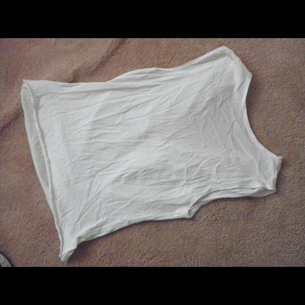 Appliqué White Tank --GUC