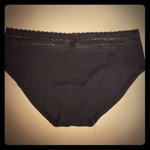 NWT Victoria’s Secret Low-Rise Hiphugger Panty