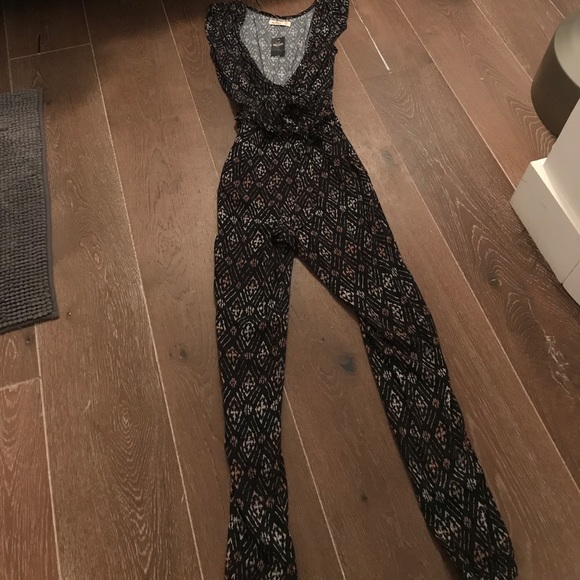 Jumpsuit - Picture 1 of 3