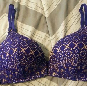 VS Crochet Wireless Bra