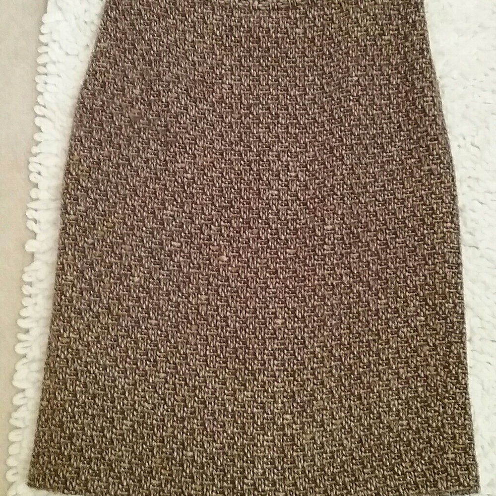 Ann Taylor LOFT tweed pencil skirt - Picture 3 of 8