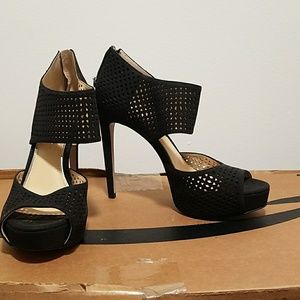 Jessica Simpson party platform heels
