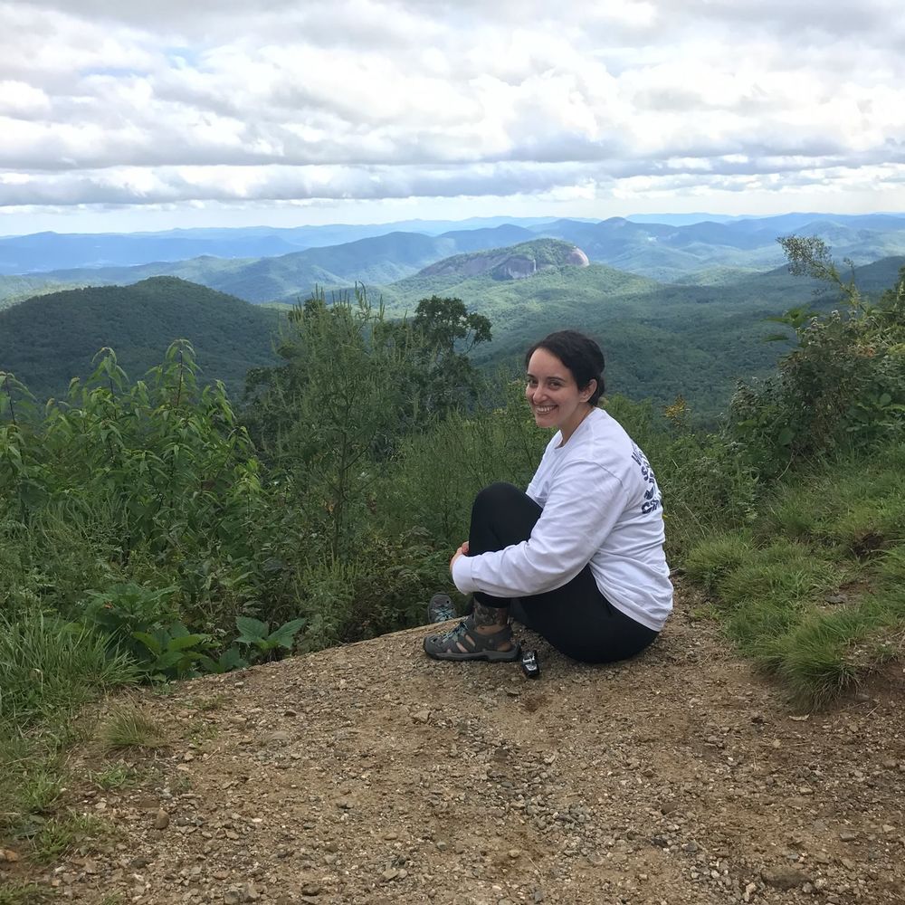 Meet your Posher, Dalia