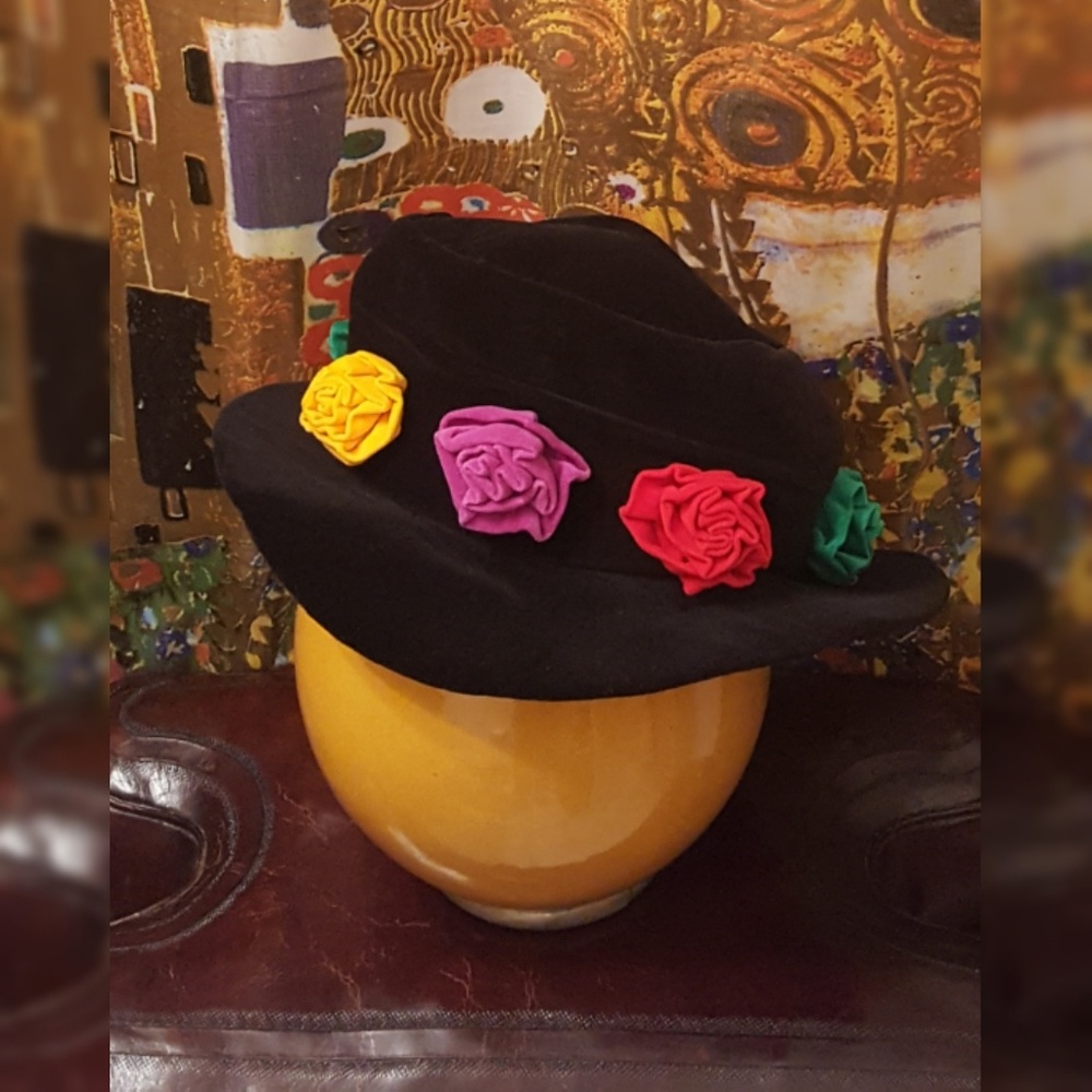 NWOT Fantasy Hats Black Velvet Hat with Flowers