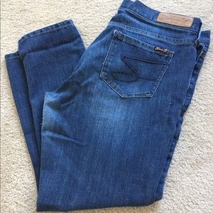Seven7 Brand Easy Skinny Fit jeans