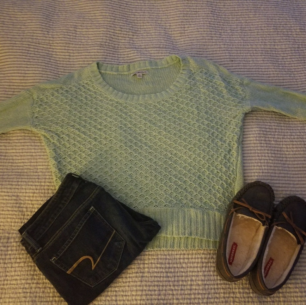 American Eagle Sweater