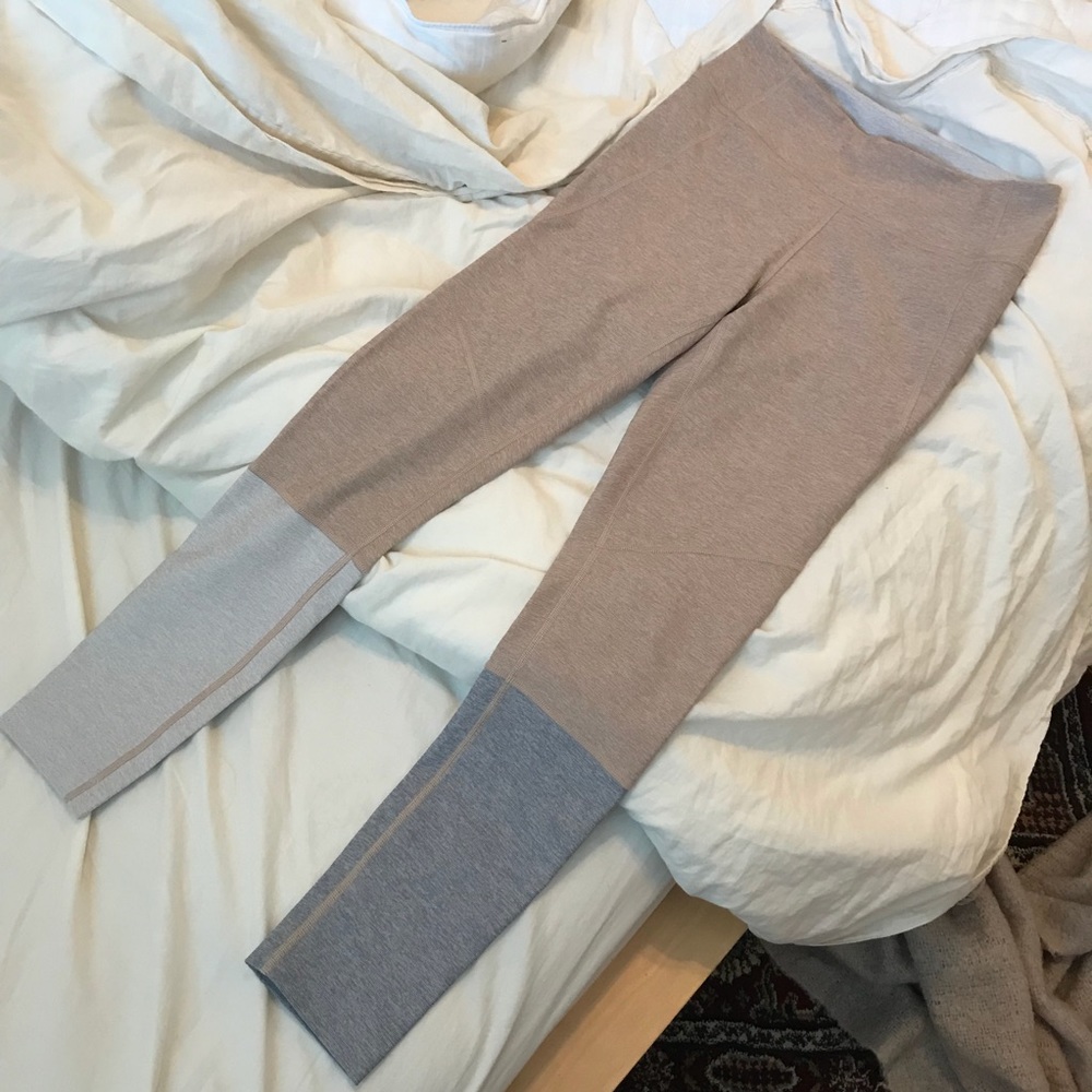 OV Outdoor voices dipped leggings ****RESERVED****