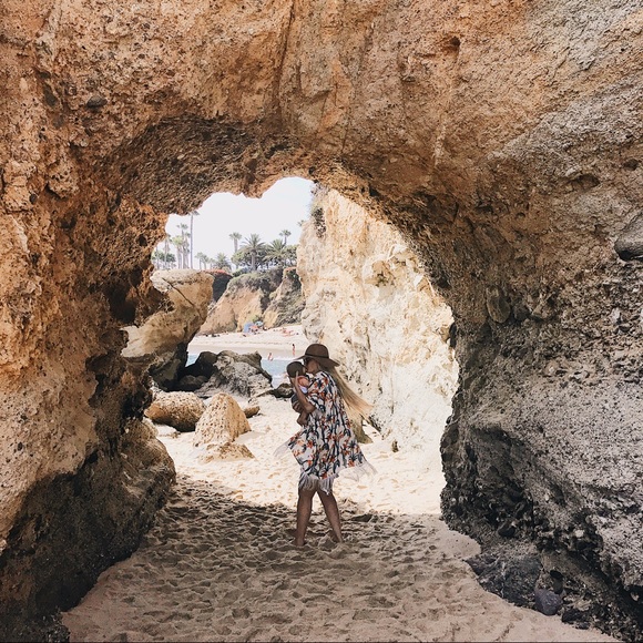 Meet your Posher, Nicole - Picture 13 of 16