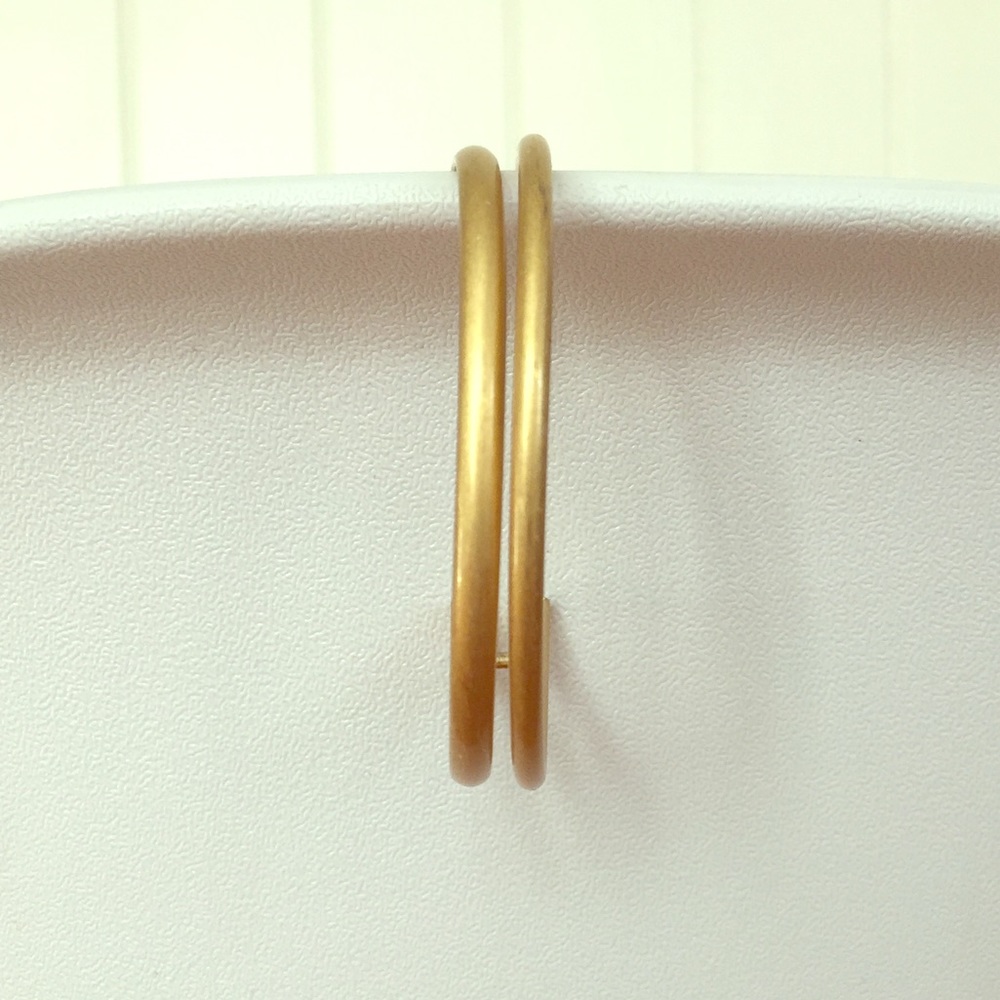 Madewell cuff bracelet - brass.
