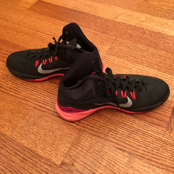 Nike Sneakers - Picture 3 of 4