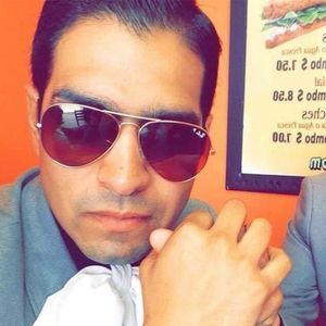 Meet your Posher, Jonathan