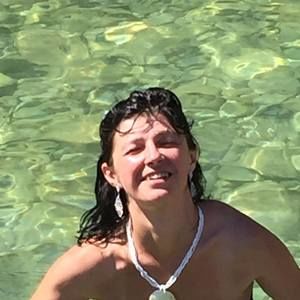 Meet your Posher, Assia