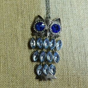 Wiggles necklace
