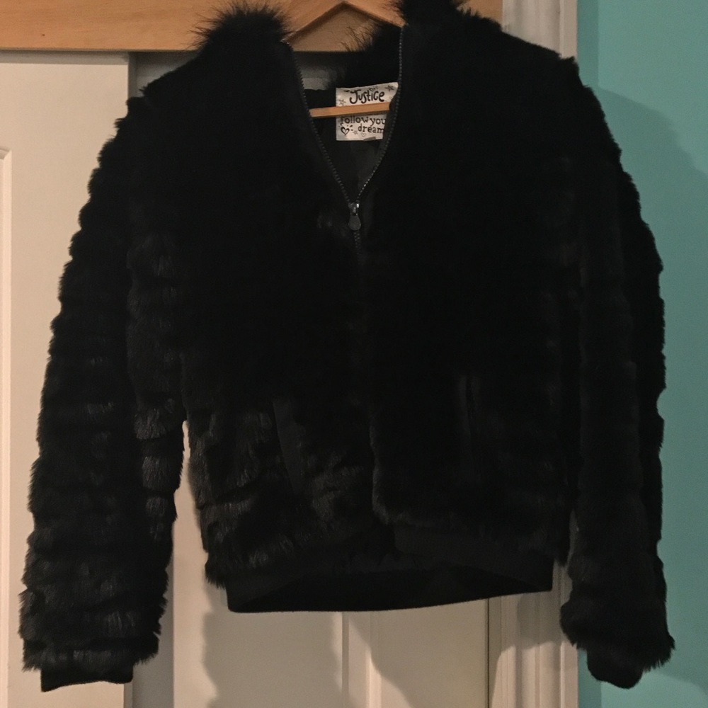 NWOT Faux Fur Coat