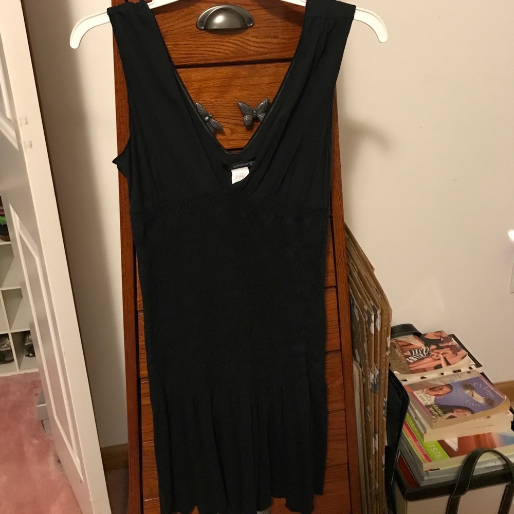 Scrunch Middle Black Dress - NWOT