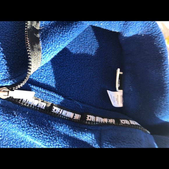 North face Vintage Blue Pullover - Picture 2 of 3