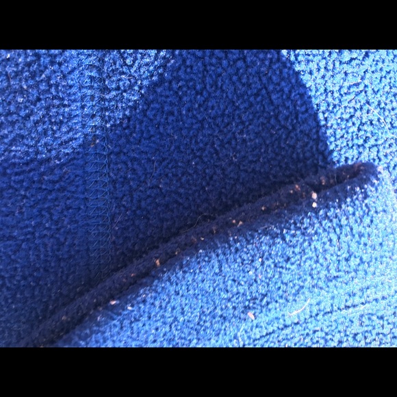 North face Vintage Blue Pullover - Picture 3 of 3