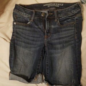 AE skinny Bermuda shorts