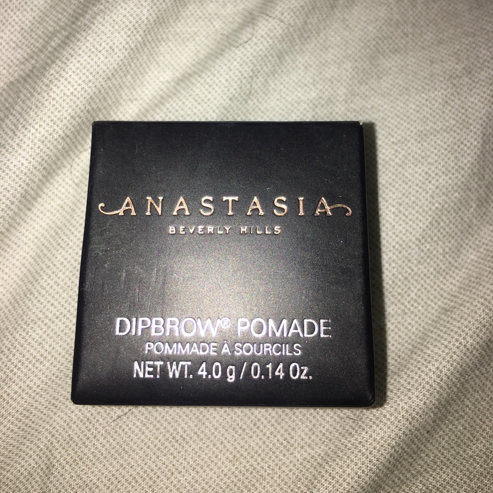 Anastasia Beverly Hills brow pomade