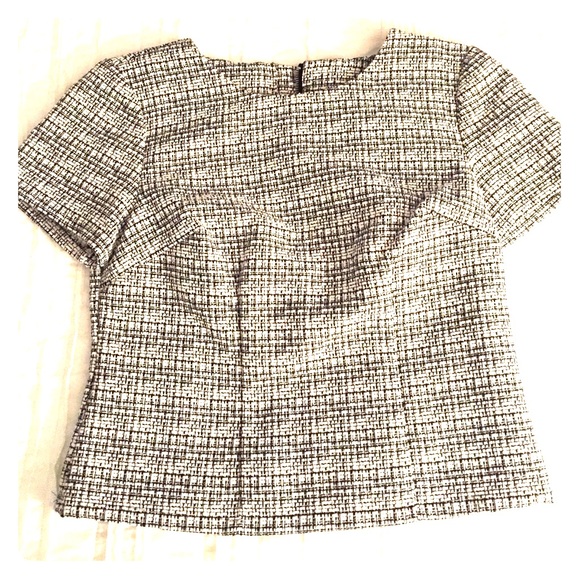 Express Tops - Never worn. Cropped woven top