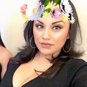 Meet your Posher, Kary