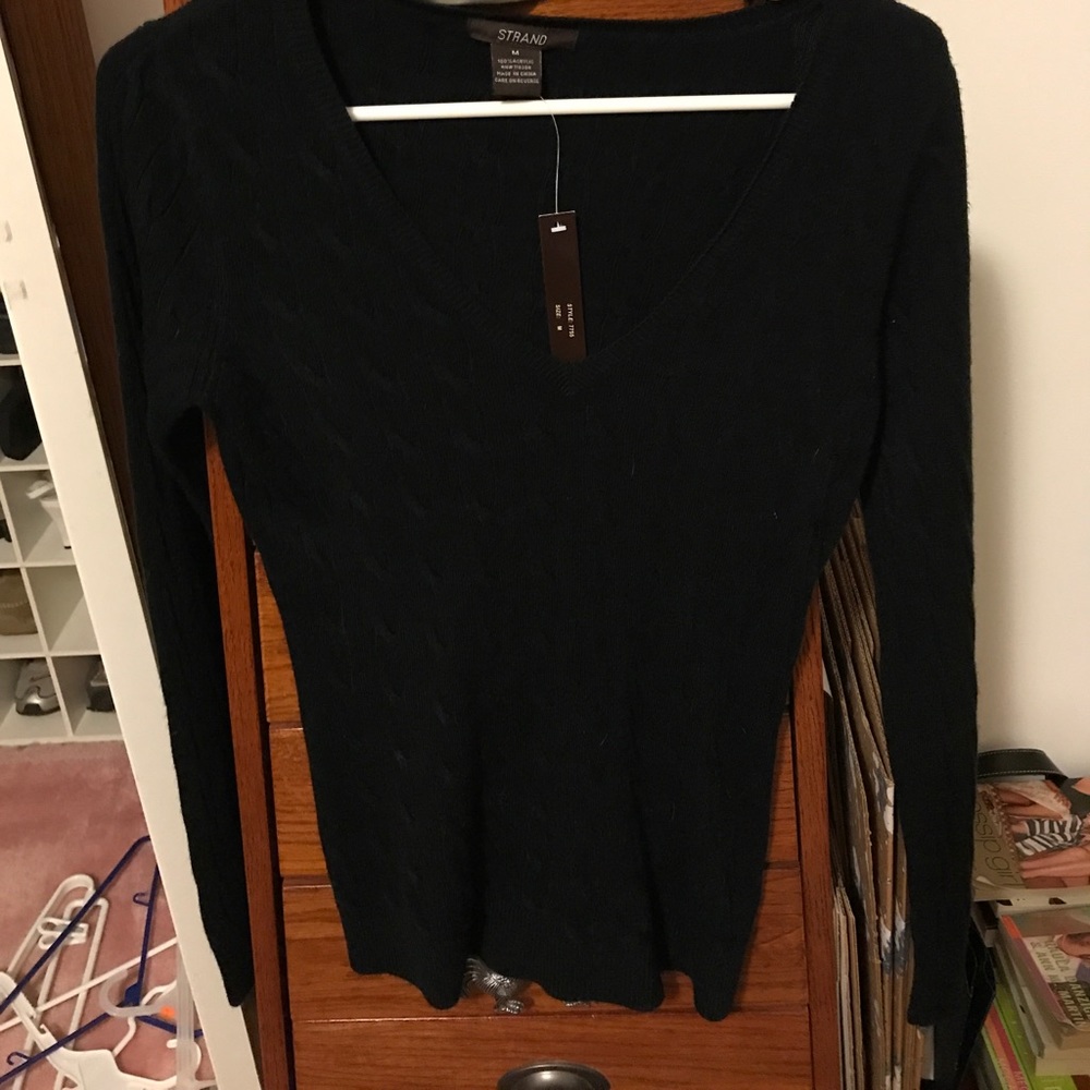V neck cable sweater - NWT