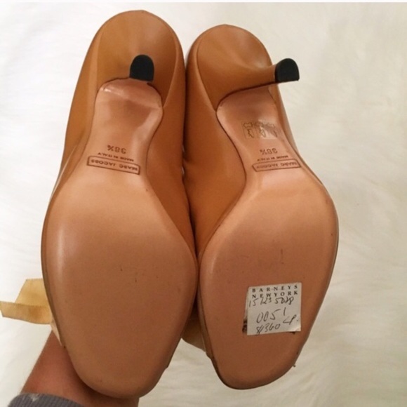 NWOT Marc Jacobs tan leather peep toe heels, 7 - Picture 3 of 4