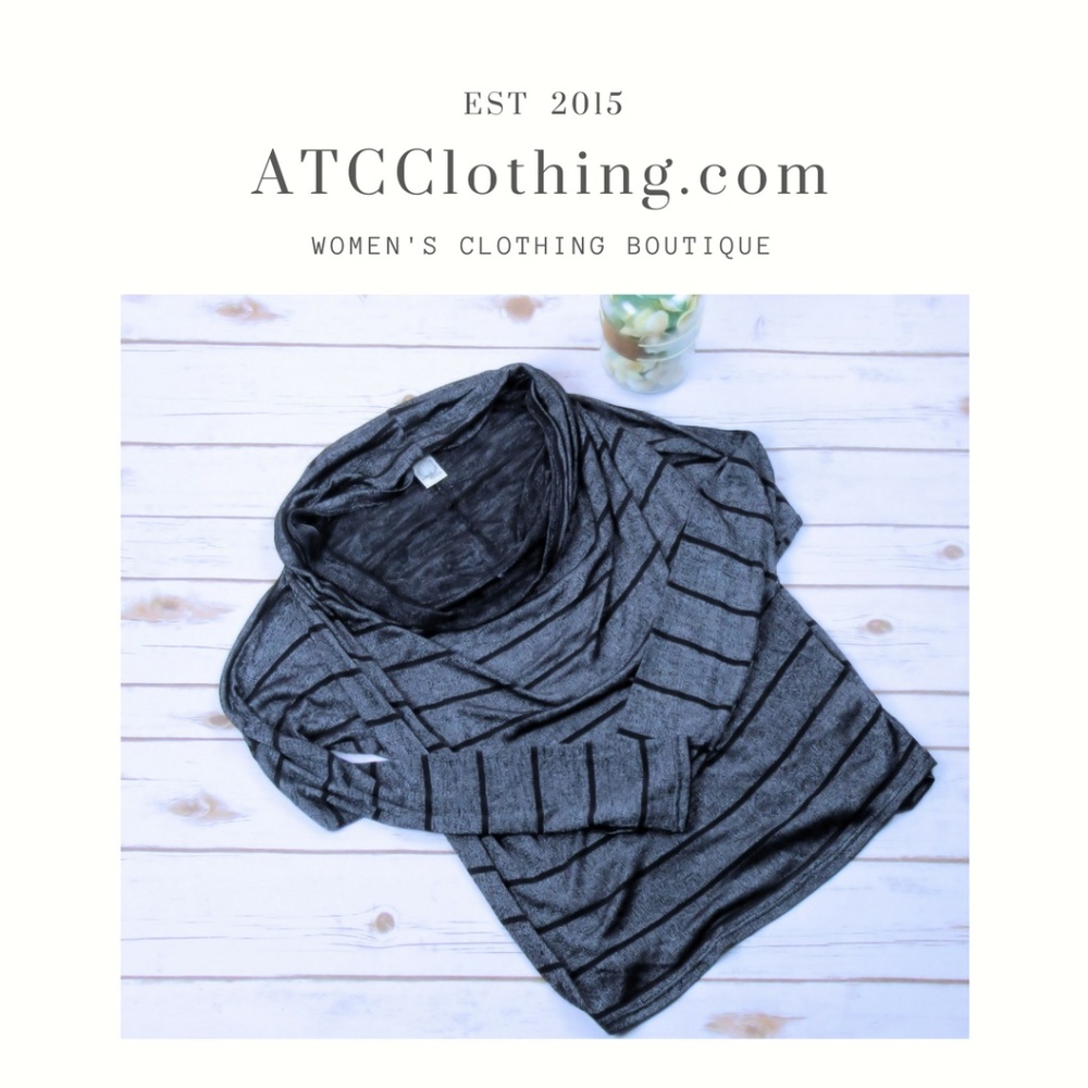 Sun & Moon Gray ad Black Cowl Neck LS Knit Top
