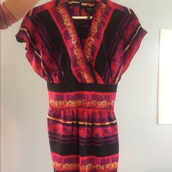 Perfect wedding guest dress - by Laundry - Picture 3 of 4