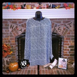 NYDJ houndstooth tunic cream and hunter Large
