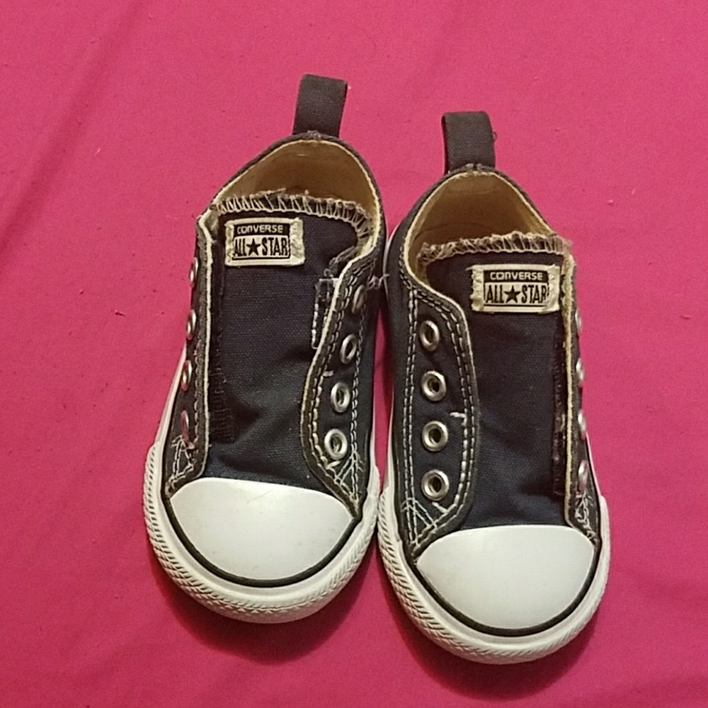 (BUT 2 GET 1 FREE BUNDLE) Navy Blue Converse