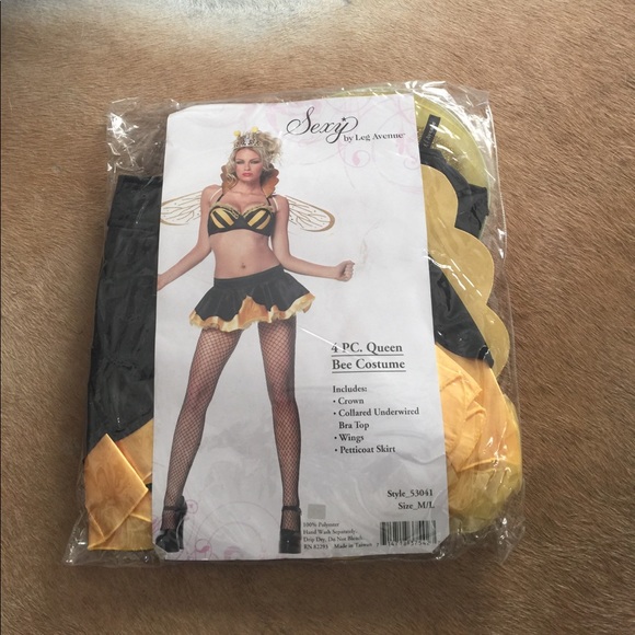 HALLOWEEN 4 piece queen bee 🎃🐝 - Picture 2 of 4
