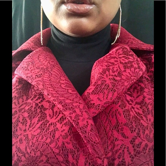 Caribbean Queen Plus Size Lace Coat - Picture 3 of 6