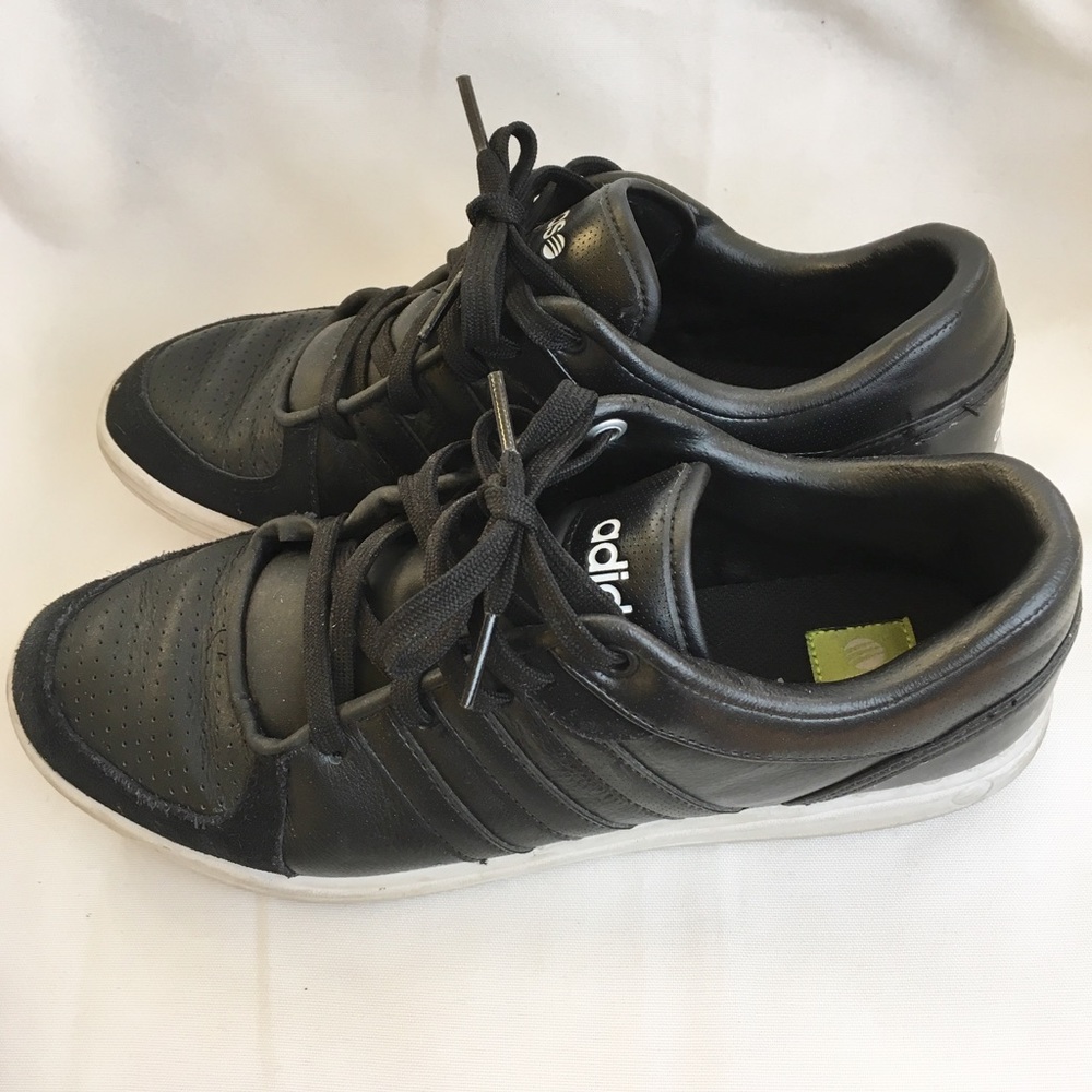 Adidas Vibetouch Men’s Leather Sneakers