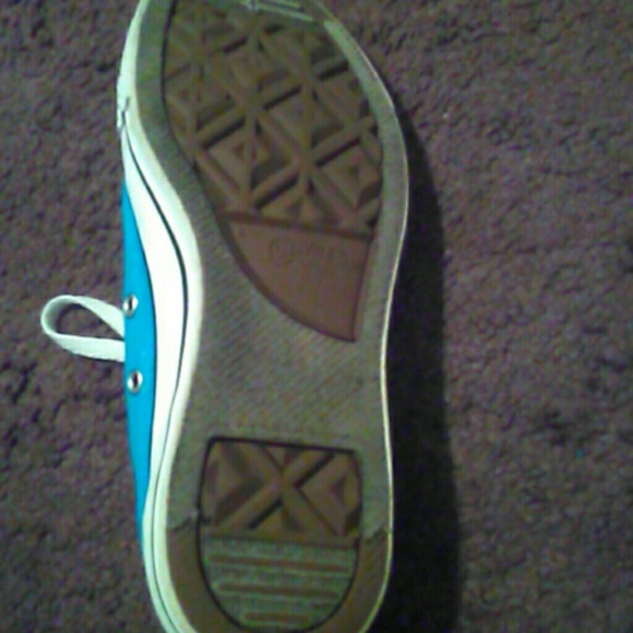 Blue Converse - Picture 2 of 3