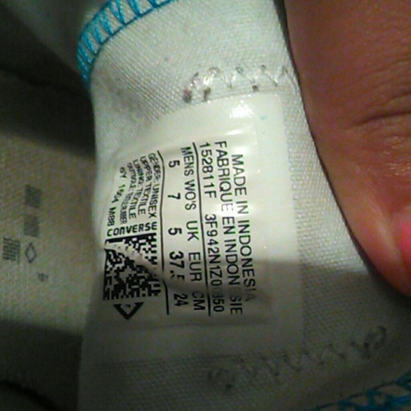 Blue Converse - Picture 3 of 3