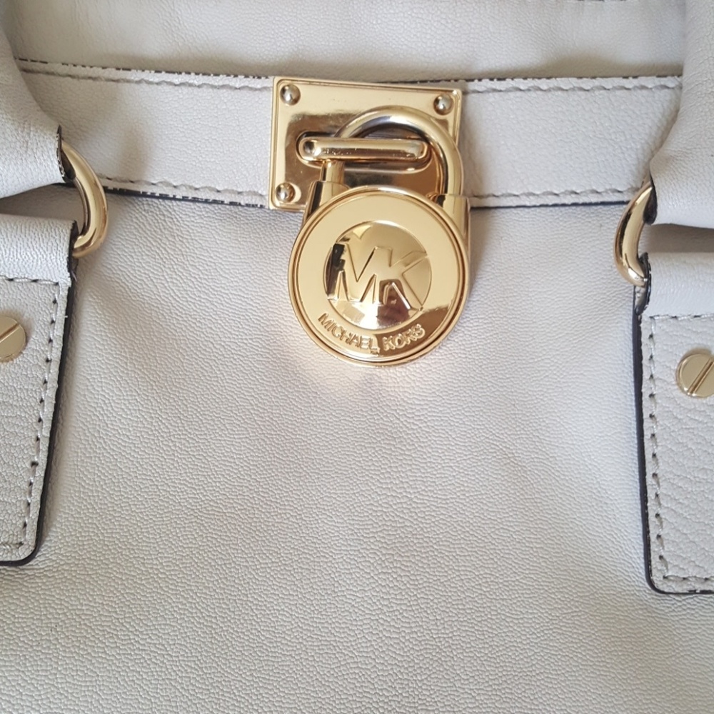Michael Kors Cream Large Hamilton Bag