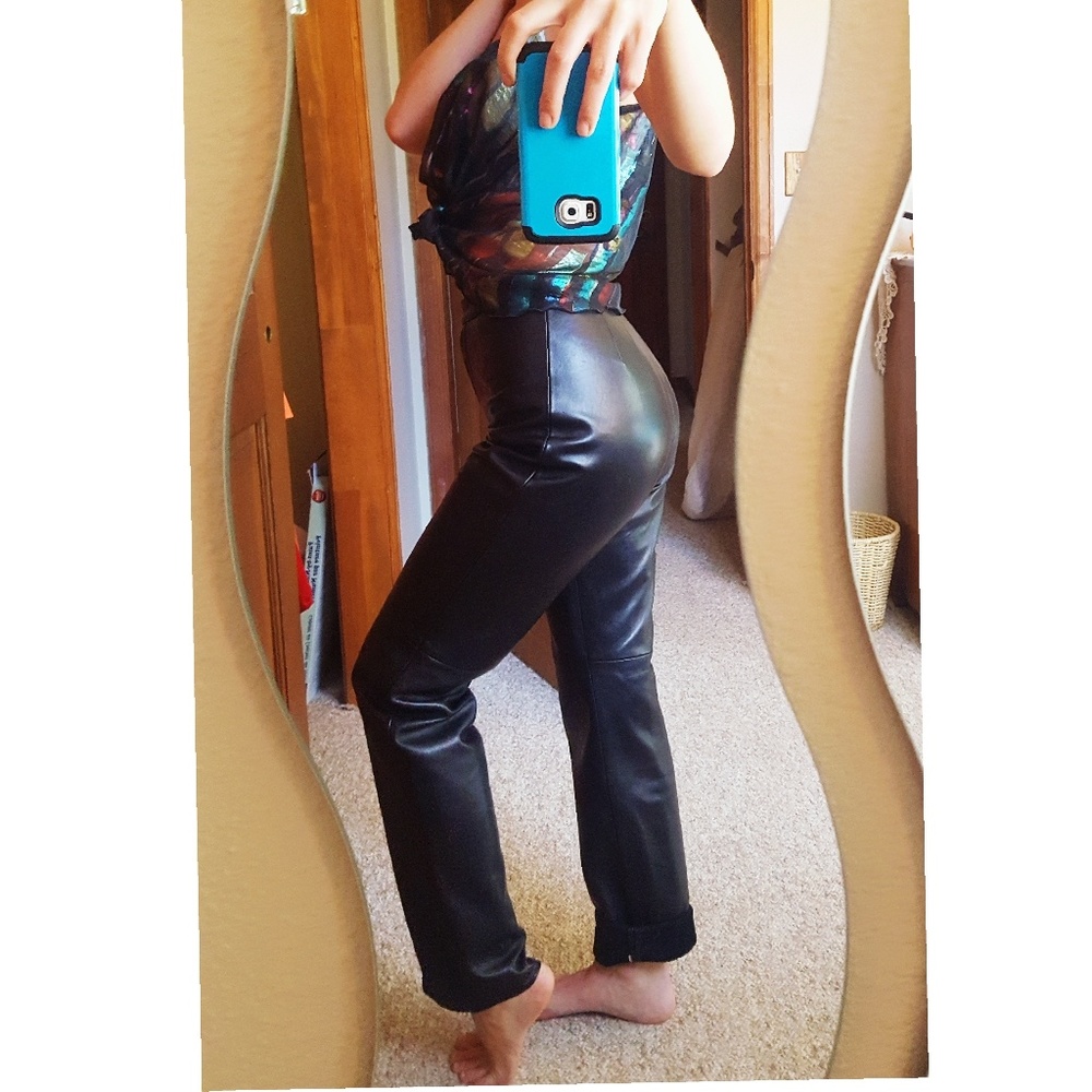 Vintage buttery soft leather pants💃