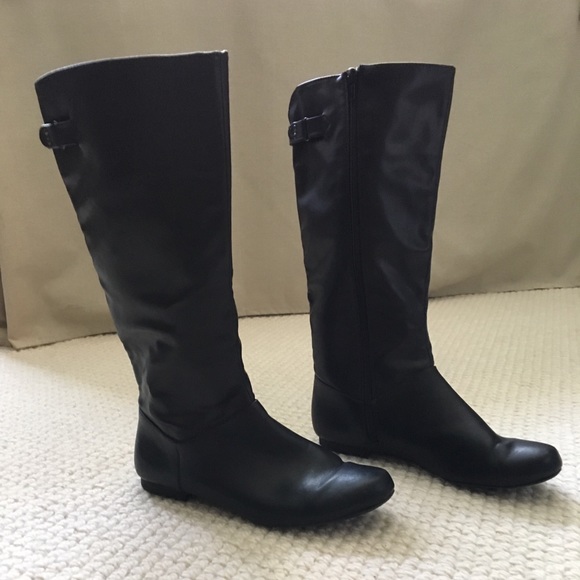 Black Dress Boot - Picture 2 of 5