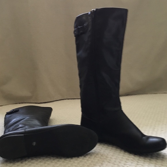 Black Dress Boot - Picture 3 of 5