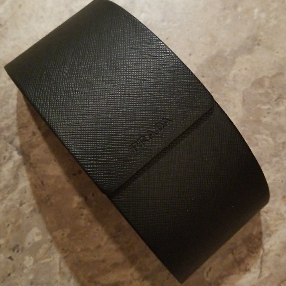 Prada Sunglasses Glasses Shades Case