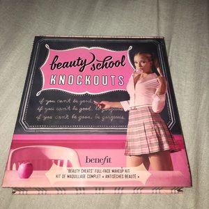 Benefit makeup kit