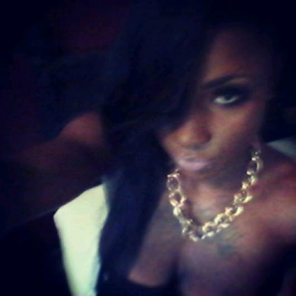 Meet your Posher, Merronda